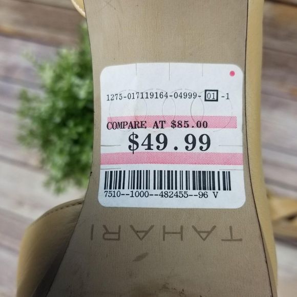 TAHARI Beige Leather High Heel Open Toe Platform - Picture 6 of 7